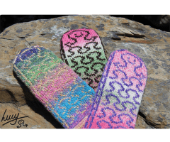 Happy Stitch DK Mittens