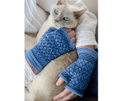 Quatrefoil Fingerless Mitts