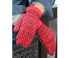 Quatrefoil Mittens