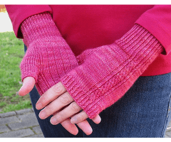 Moirai Mitts