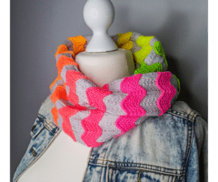 Wavy Path Cowl