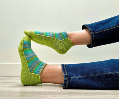 Over Easy Socks