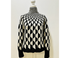 Imagine Pullover Worsted