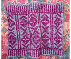 Vertical Fair Isle Cowl